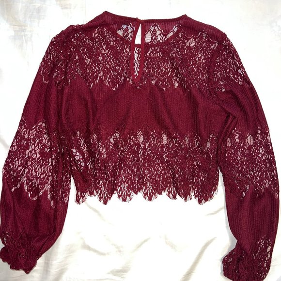 Lace Longsleeve - Picture 2 of 2